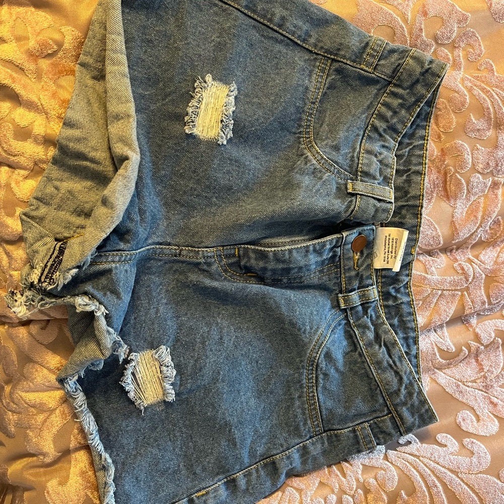 Jean shorts only worn a few times